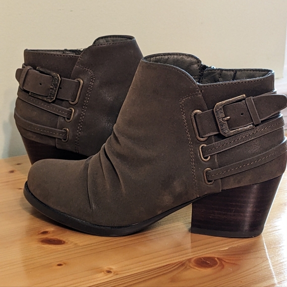 BareTraps Shoes - Bare Trap Reid Ankle Bootie Olive Green Side Zipper Heel Strap Metal Buckle
